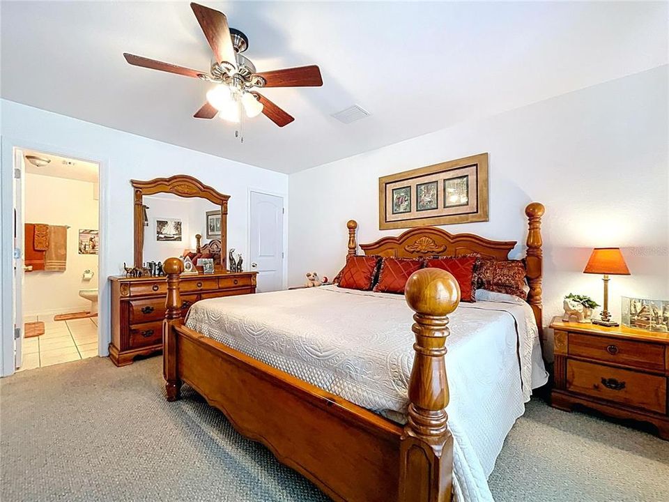 For Sale: $850,000 (4 beds, 4 baths, 3325 Square Feet)