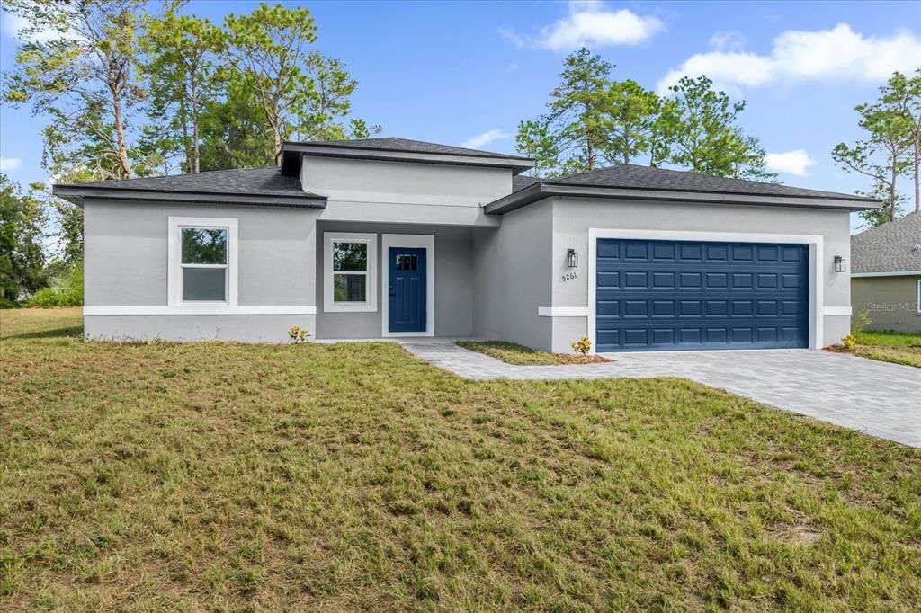 Под контрактом: $300,000 (4 спален, 3 ванн, 1833 Квадратных фут)