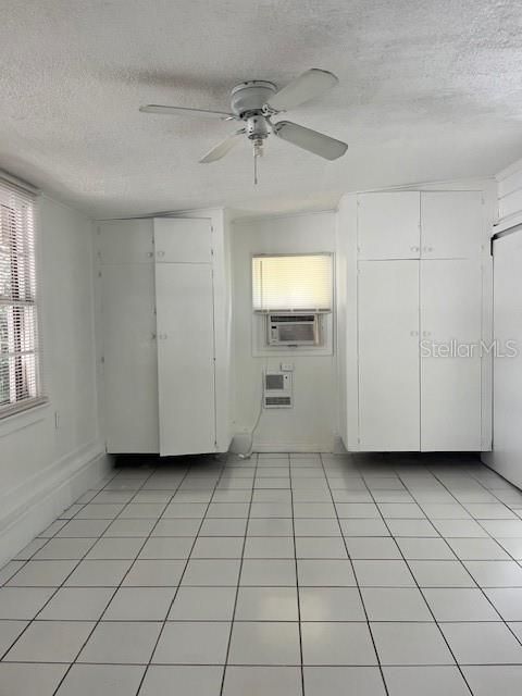 For Rent: $850 (1 beds, 1 baths, 800 Square Feet)