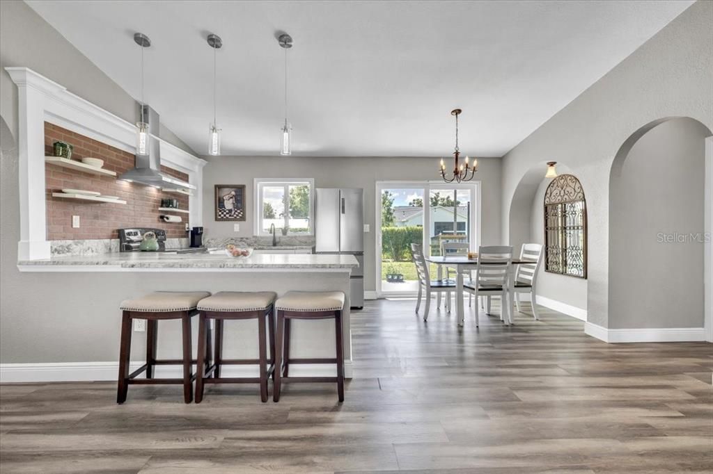 Active With Contract: $299,000 (3 beds, 2 baths, 1229 Square Feet)