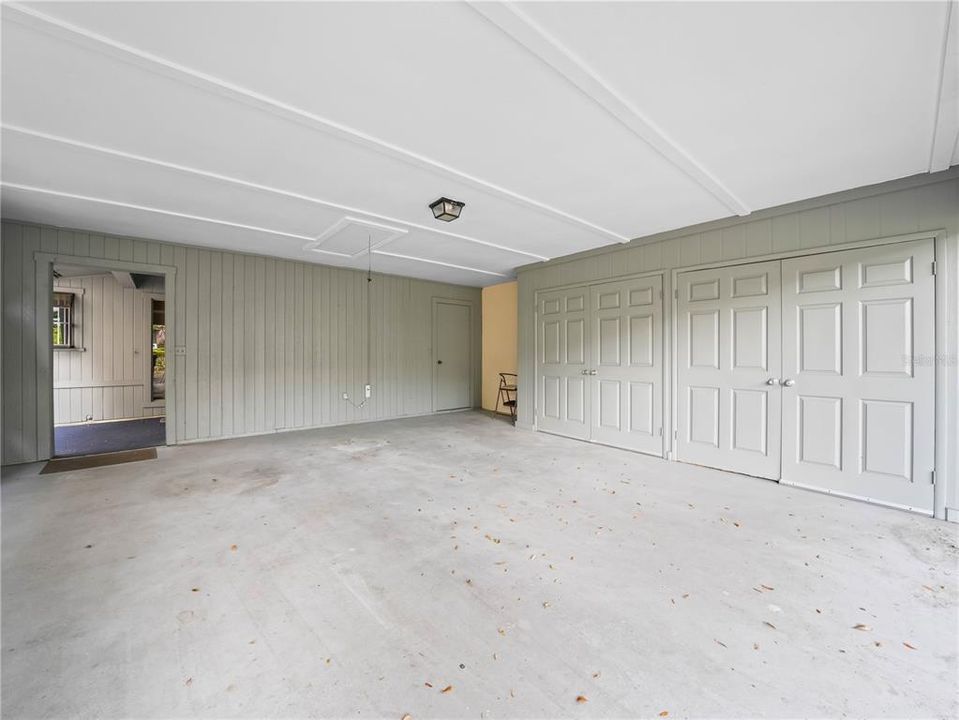 For Sale: $180,000 (2 beds, 2 baths, 1238 Square Feet)