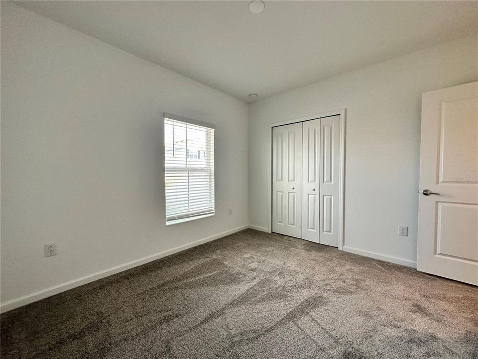 Под контрактом: $1,999 (3 спален, 2 ванн, 1560 Квадратных фут)