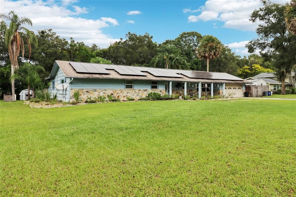 For Sale: $349,900 (4 beds, 2 baths, 2631 Square Feet)