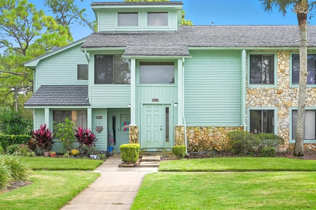 En Venta: $160,000 (2 camas, 2 baños, 1330 Pies cuadrados)