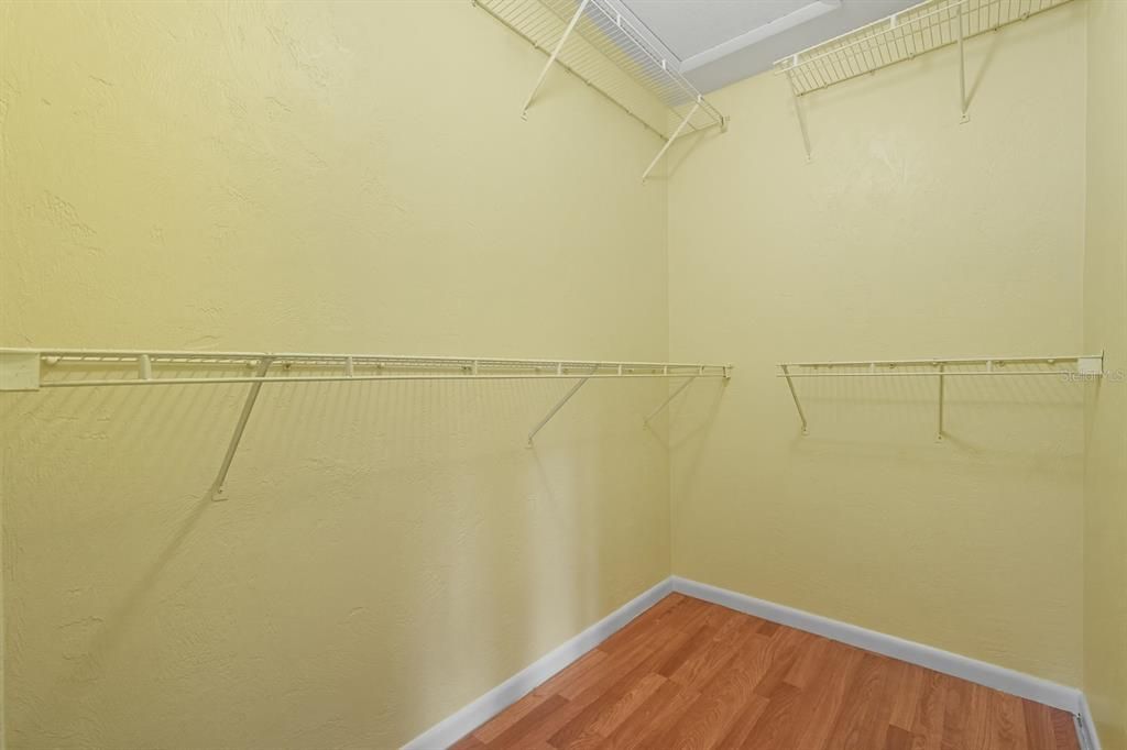 En Venta: $160,000 (2 camas, 2 baños, 1330 Pies cuadrados)