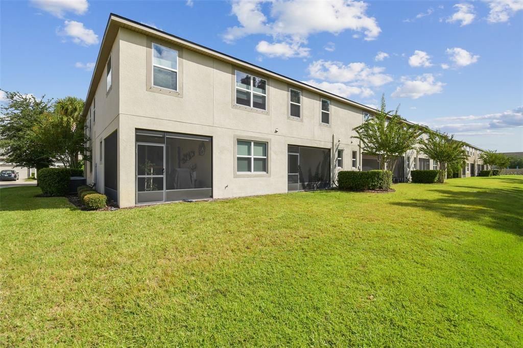 Active With Contract: $415,000 (3 beds, 2 baths, 1968 Square Feet)