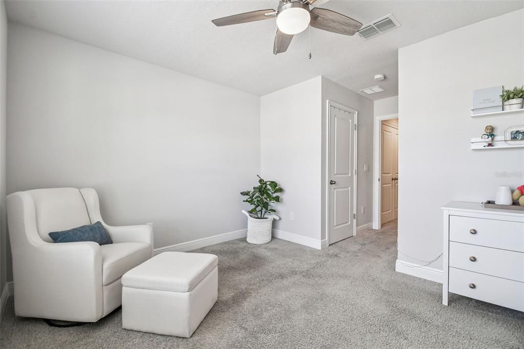 Active With Contract: $415,000 (3 beds, 2 baths, 1968 Square Feet)