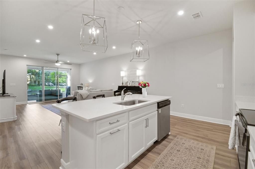 Active With Contract: $415,000 (3 beds, 2 baths, 1968 Square Feet)