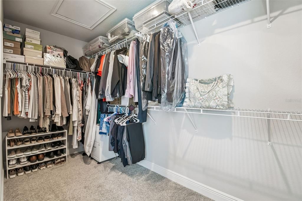 Active With Contract: $415,000 (3 beds, 2 baths, 1968 Square Feet)