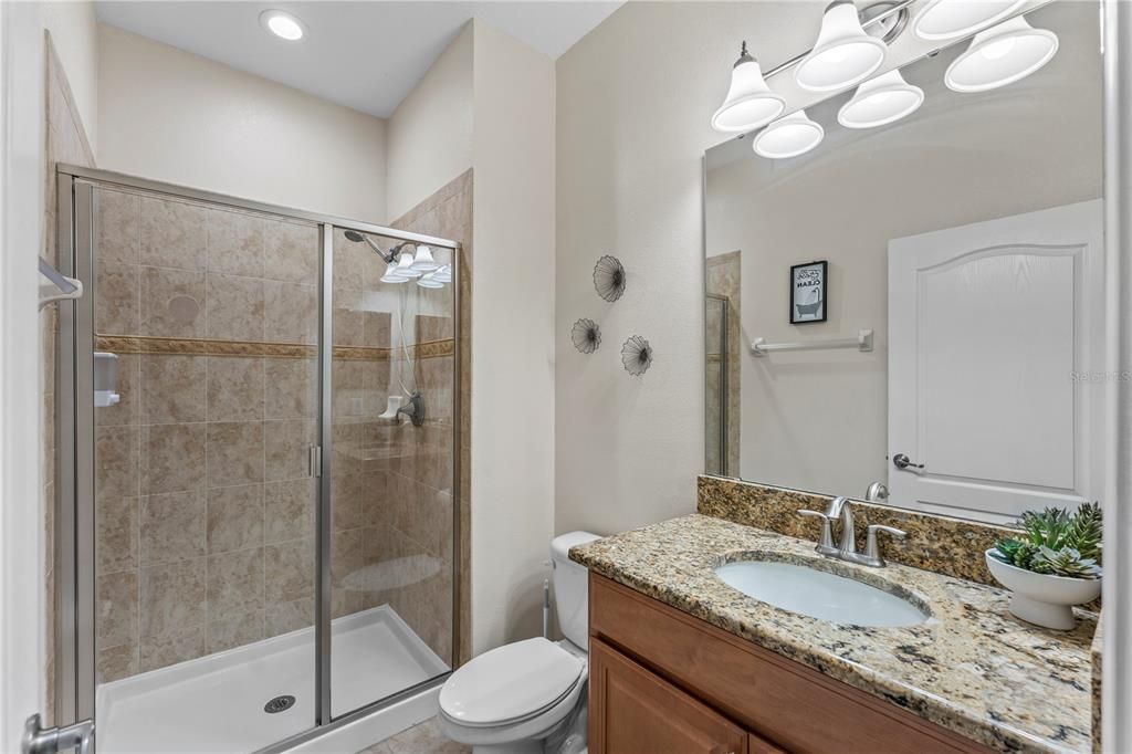 For Rent: $2,600 (4 beds, 3 baths, 1902 Square Feet)