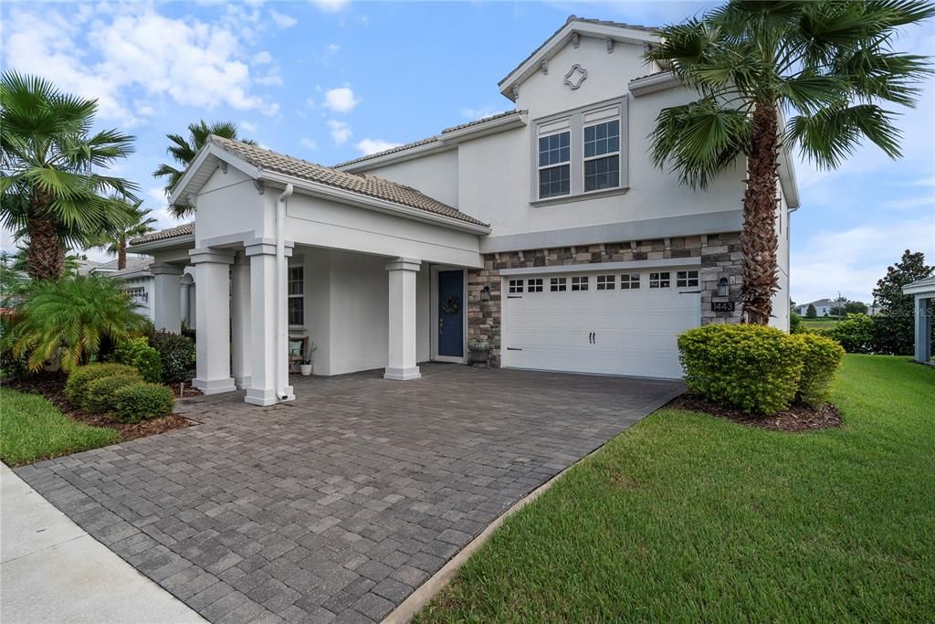 Под контрактом: $508,000 (5 спален, 3 ванн, 3282 Квадратных фут)