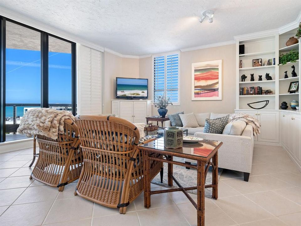 For Sale: $2,995,000 (3 beds, 4 baths, 3054 Square Feet)