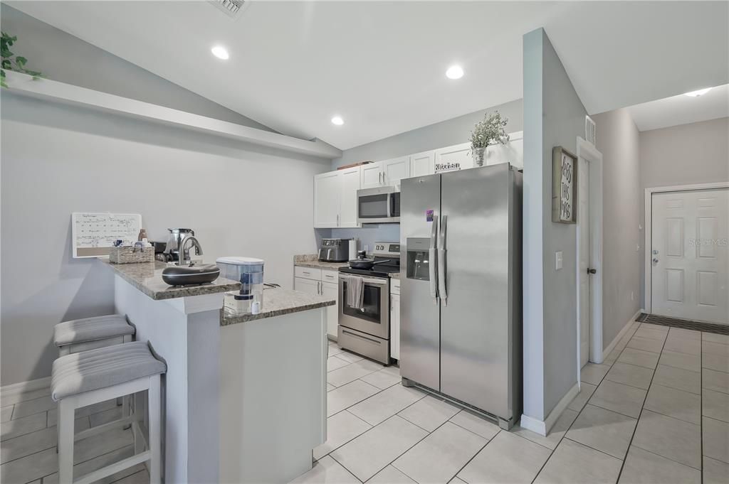 For Sale: $529,900 (6 beds, 0 baths, 2400 Square Feet)