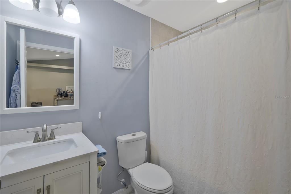 For Sale: $529,900 (6 beds, 0 baths, 2400 Square Feet)