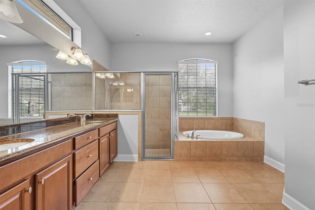 For Sale: $675,000 (4 beds, 3 baths, 3257 Square Feet)