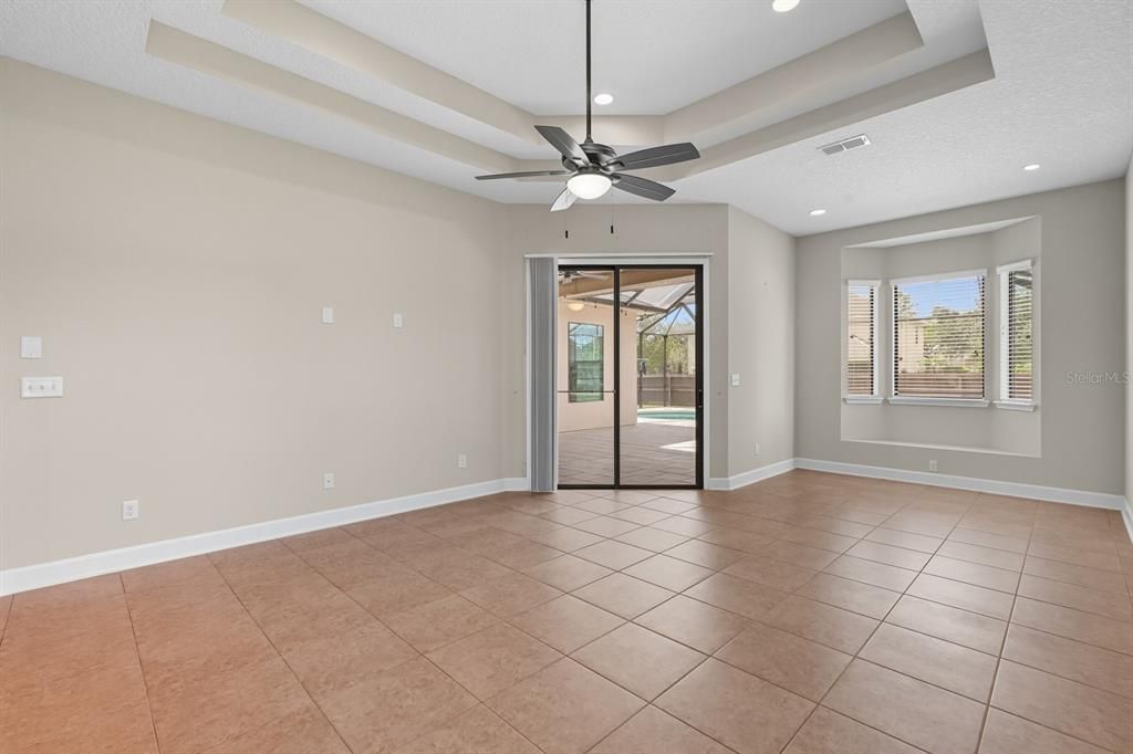 For Sale: $675,000 (4 beds, 3 baths, 3257 Square Feet)