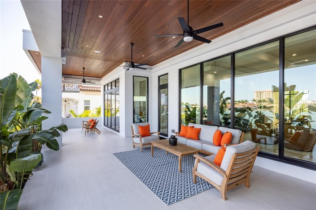 На продажу: $7,950,000 (4 спален, 4 ванн, 4511 Квадратных фут)