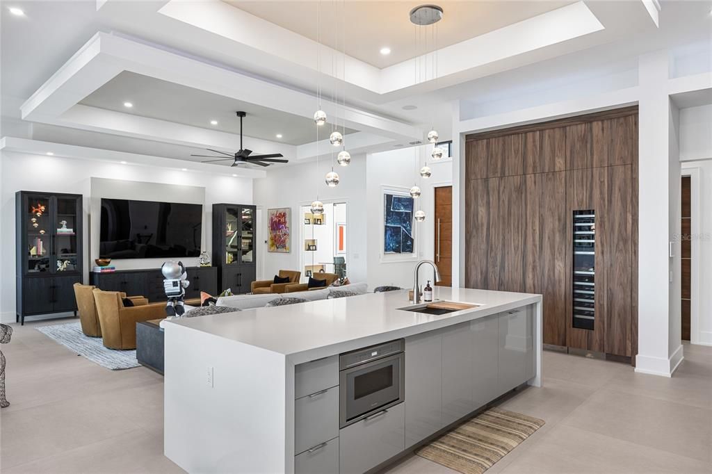 На продажу: $7,950,000 (4 спален, 4 ванн, 4511 Квадратных фут)