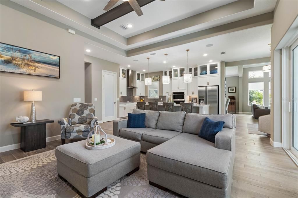 待售: $1,095,000 (4 贝兹, 3 浴室, 2712 平方英尺)