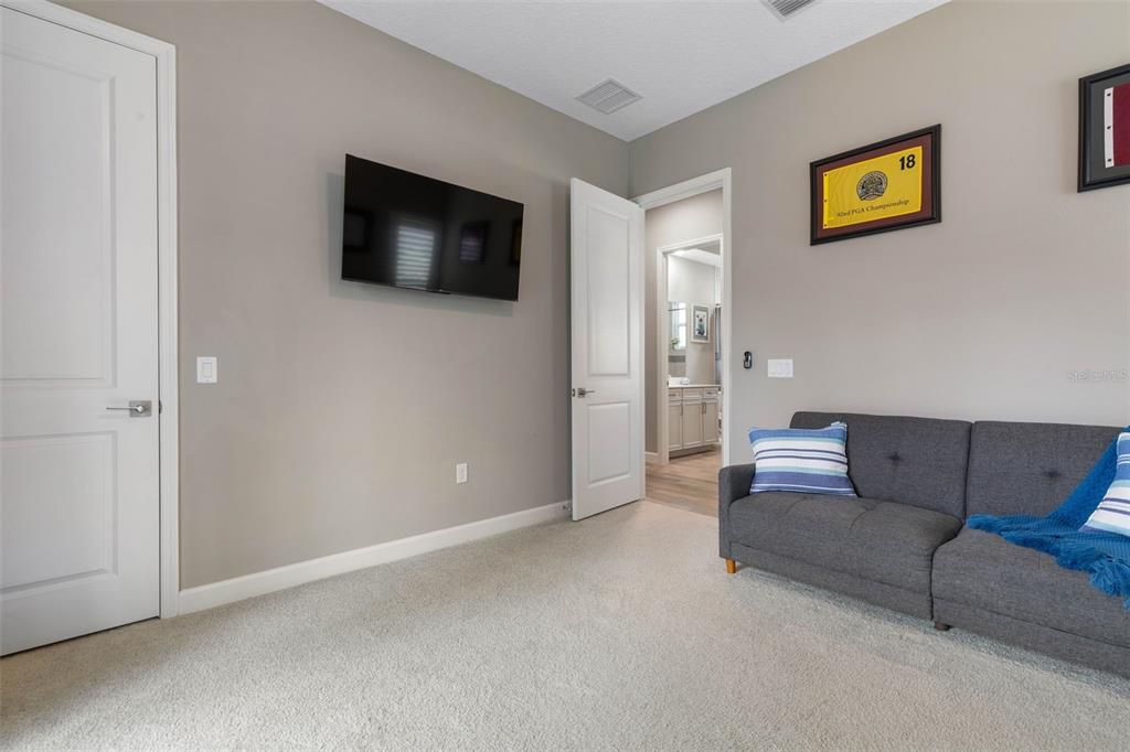 待售: $1,095,000 (4 贝兹, 3 浴室, 2712 平方英尺)