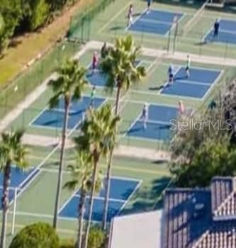 合同活跃: $230,000 (2 贝兹, 2 浴室, 1642 平方英尺)