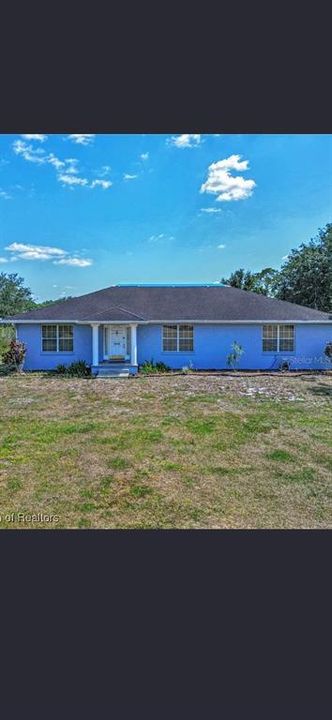 Vendido Recientemente: $385,000 (3 camas, 2 baños, 2160 Pies cuadrados)