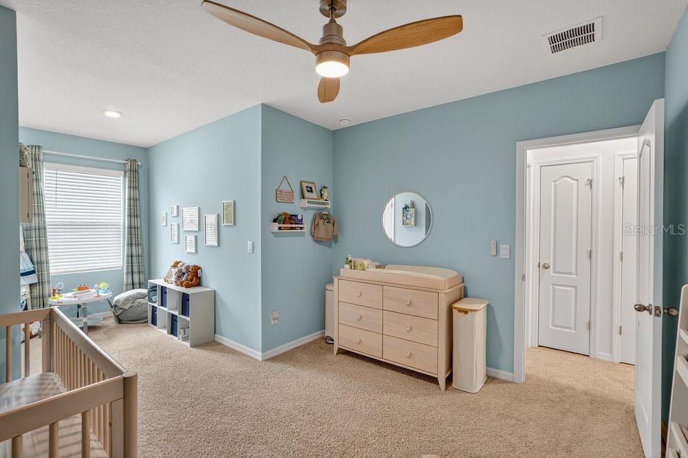 For Sale: $299,000 (3 beds, 2 baths, 1656 Square Feet)