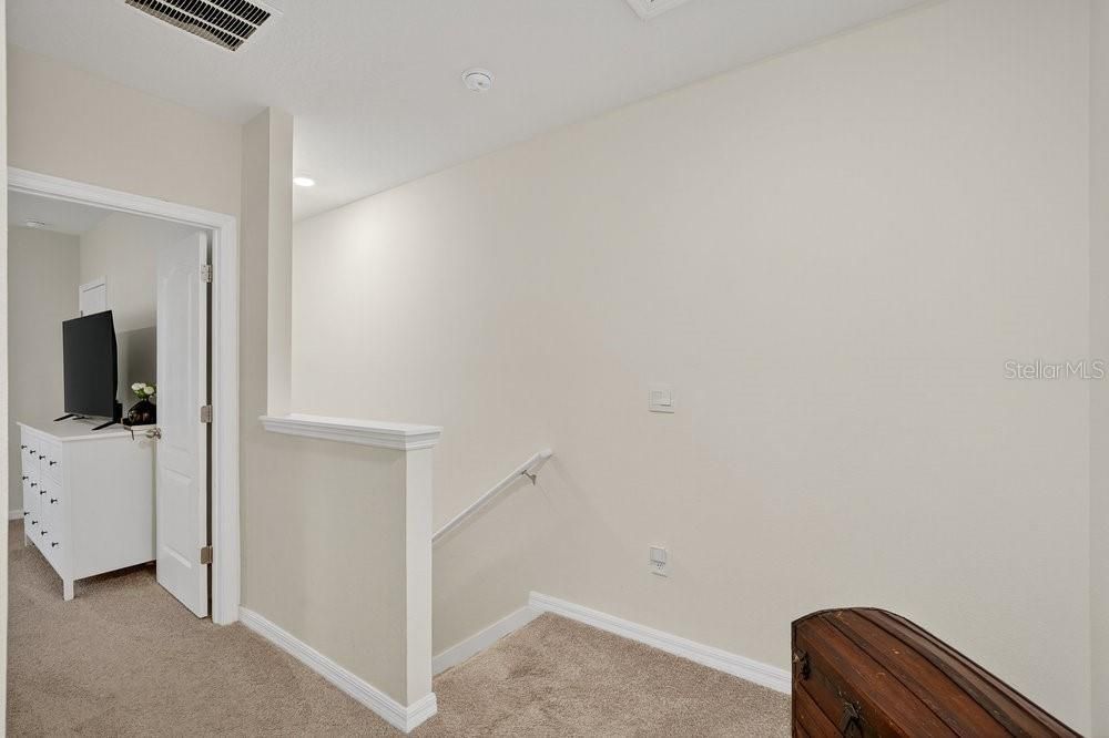 For Sale: $299,000 (3 beds, 2 baths, 1656 Square Feet)