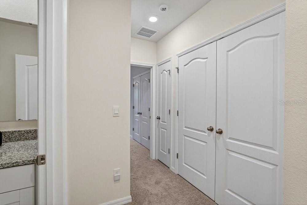 For Sale: $299,000 (3 beds, 2 baths, 1656 Square Feet)