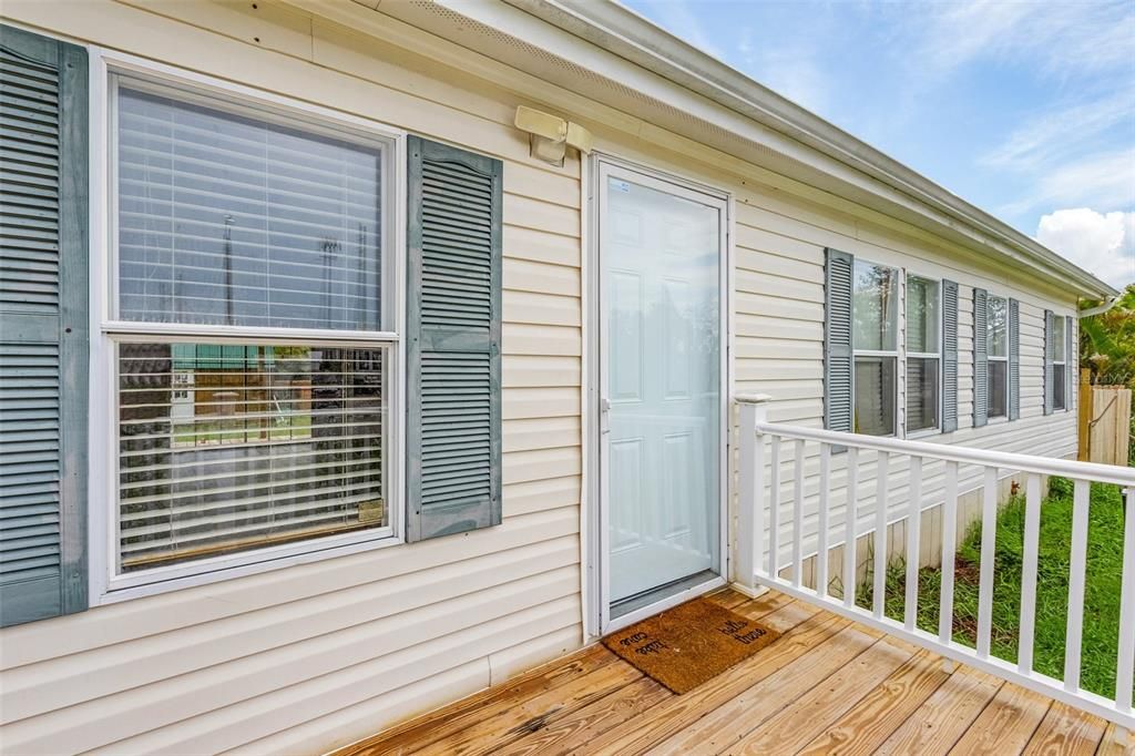 Active With Contract: $169,900 (3 beds, 2 baths, 1344 Square Feet)