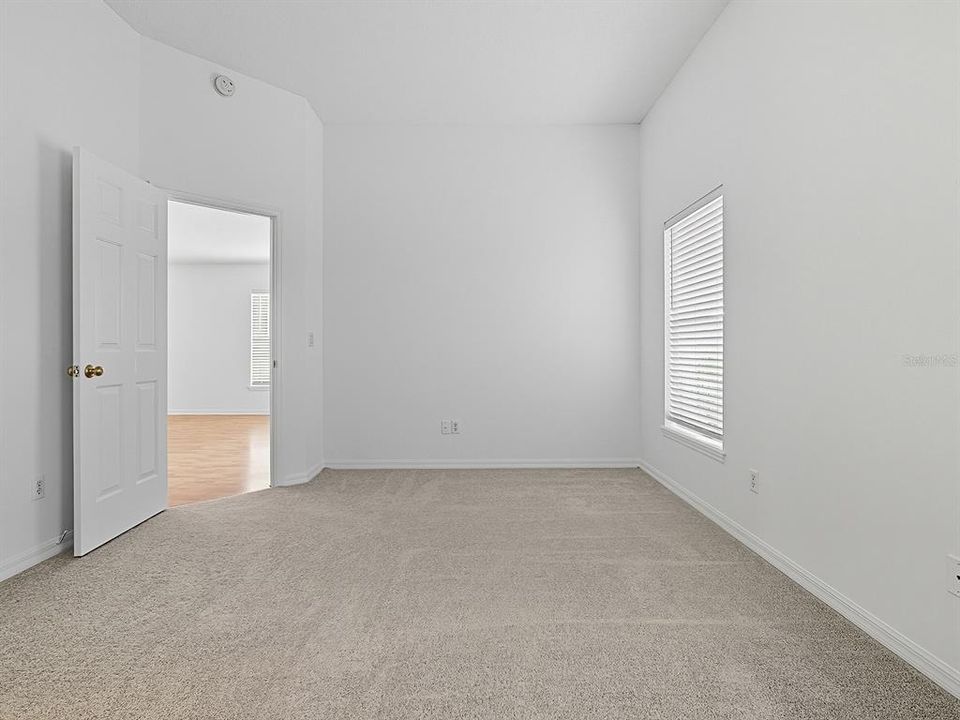 Active With Contract: $315,000 (2 beds, 2 baths, 1522 Square Feet)