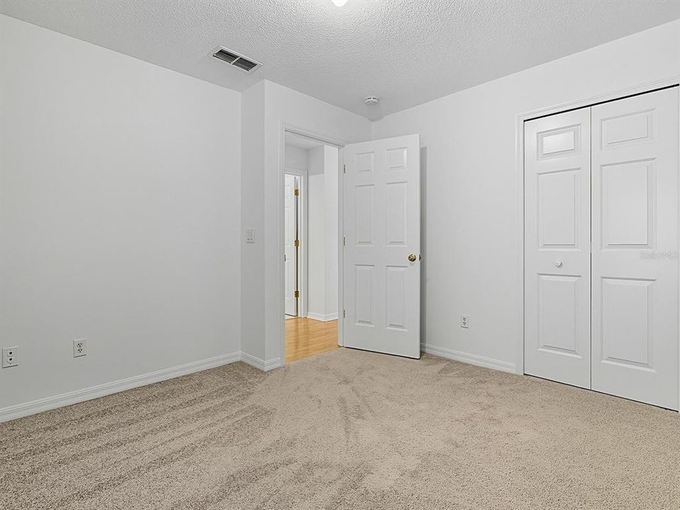 Active With Contract: $315,000 (2 beds, 2 baths, 1522 Square Feet)