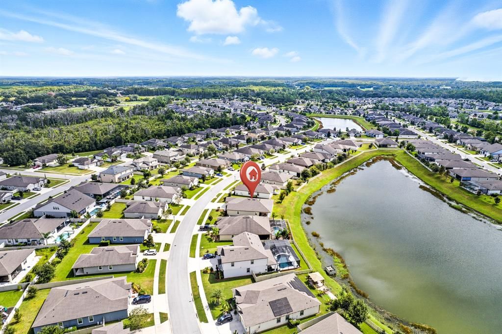 For Sale: $449,000 (4 beds, 2 baths, 2484 Square Feet)