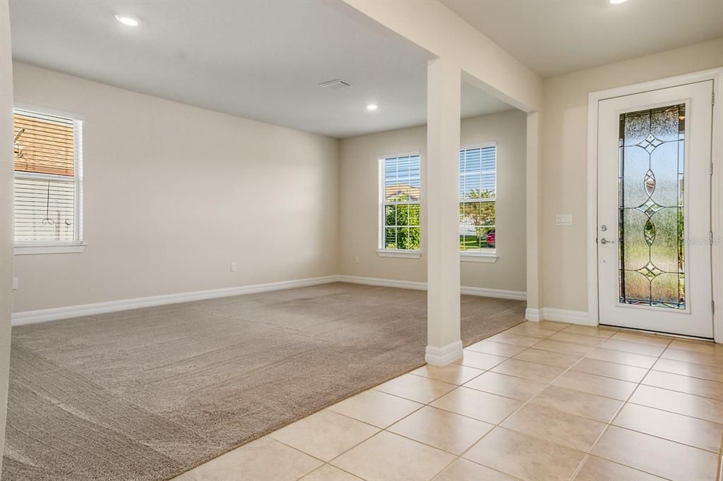 For Sale: $449,000 (4 beds, 2 baths, 2484 Square Feet)