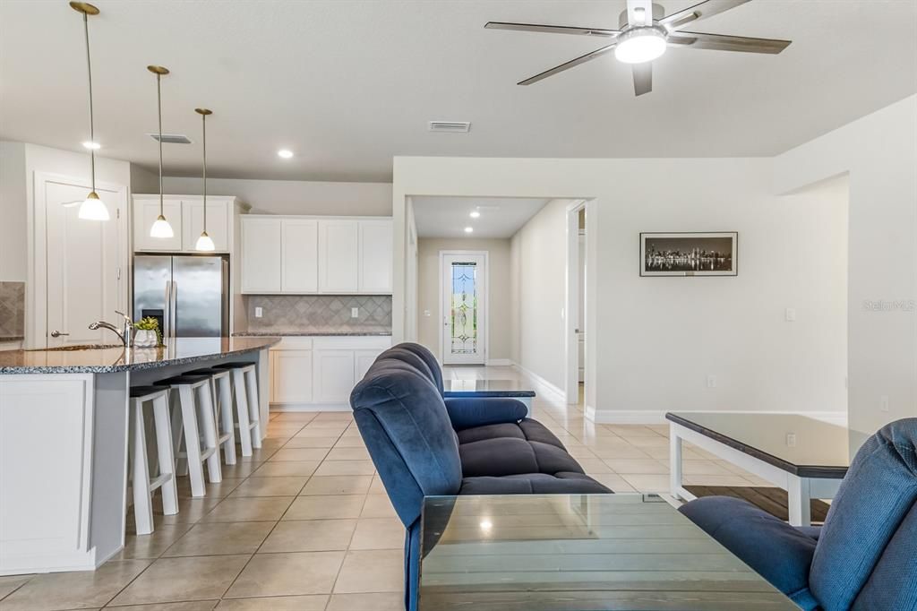 For Sale: $449,000 (4 beds, 2 baths, 2484 Square Feet)