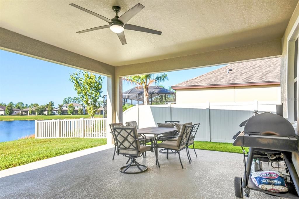 For Sale: $449,000 (4 beds, 2 baths, 2484 Square Feet)