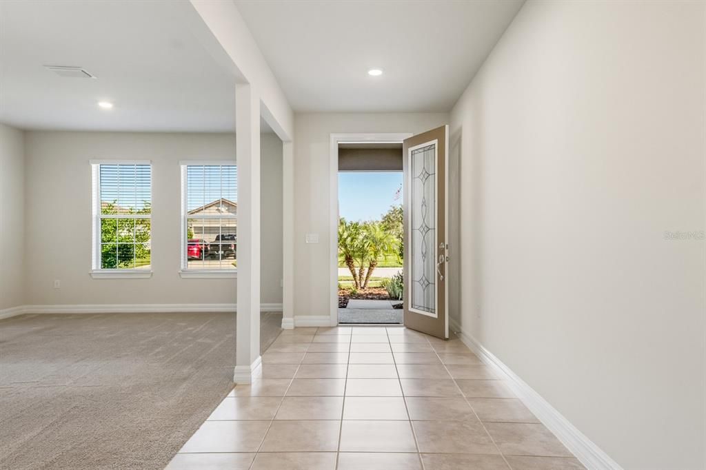 For Sale: $449,000 (4 beds, 2 baths, 2484 Square Feet)