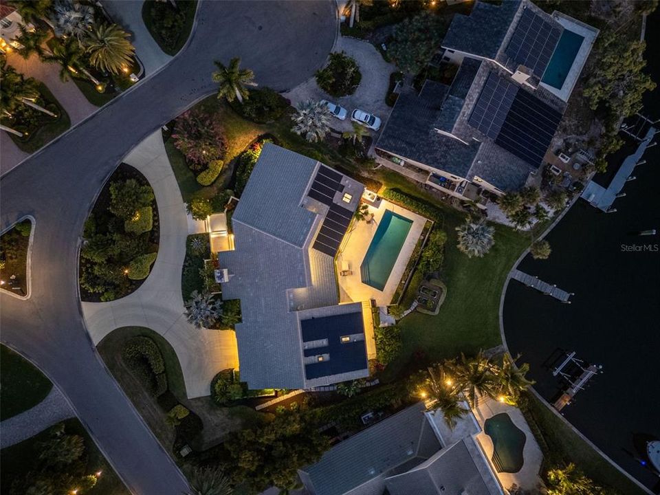 На продажу: $4,550,000 (4 спален, 3 ванн, 4209 Квадратных фут)