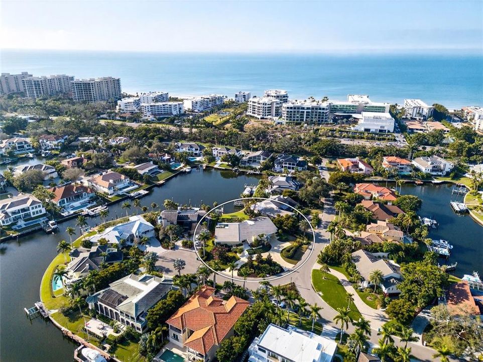 На продажу: $4,550,000 (4 спален, 3 ванн, 4209 Квадратных фут)