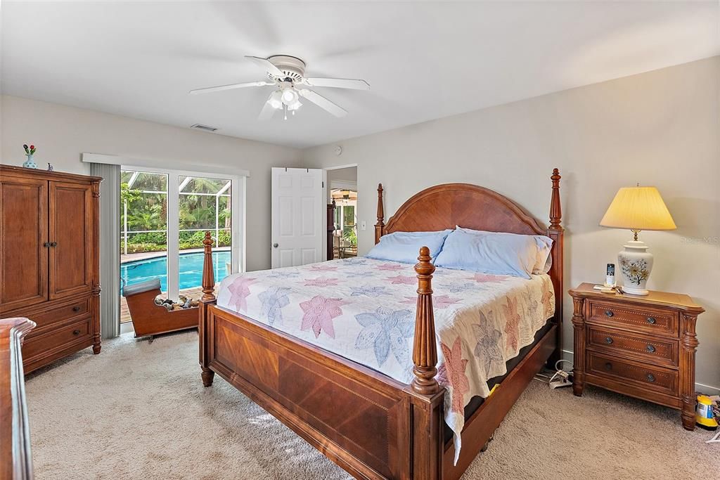 For Sale: $725,000 (4 beds, 3 baths, 2222 Square Feet)