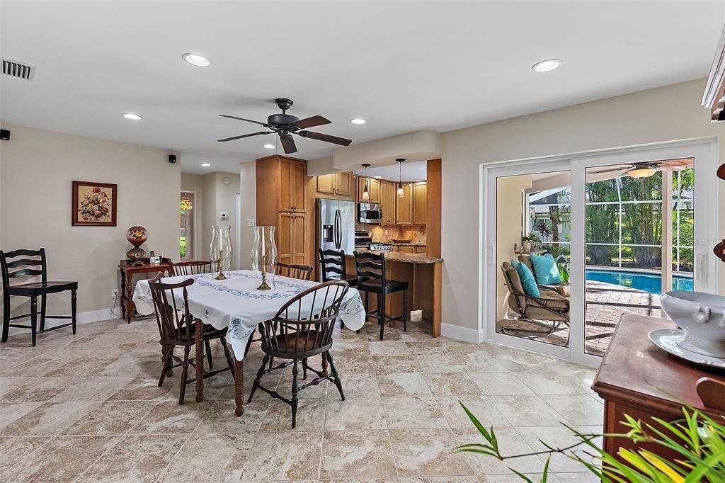 For Sale: $725,000 (4 beds, 3 baths, 2222 Square Feet)