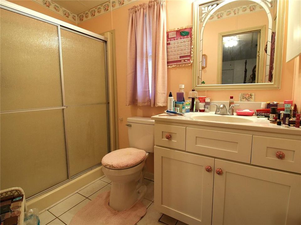 待售: $130,000 (2 贝兹, 2 浴室, 1000 平方英尺)