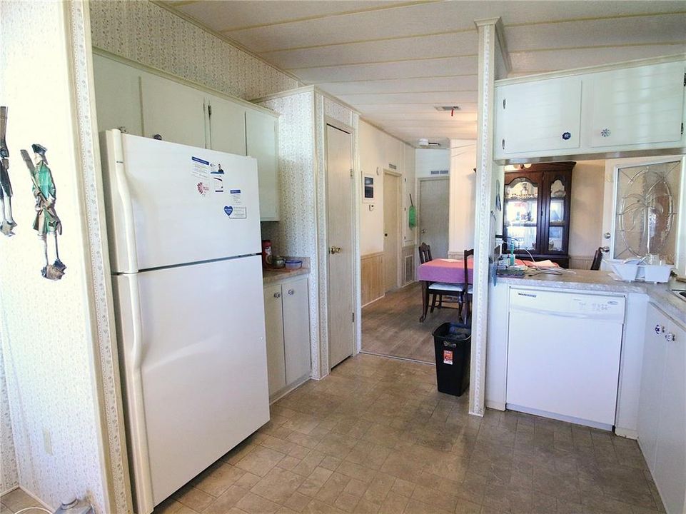 待售: $130,000 (2 贝兹, 2 浴室, 1000 平方英尺)