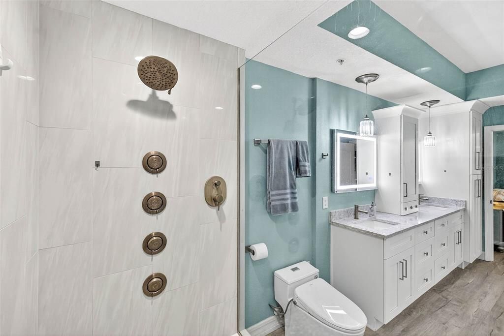 Activo con contrato: $450,000 (3 camas, 2 baños, 1525 Pies cuadrados)