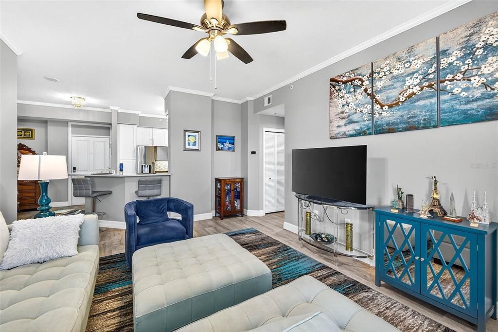 Activo con contrato: $450,000 (3 camas, 2 baños, 1525 Pies cuadrados)