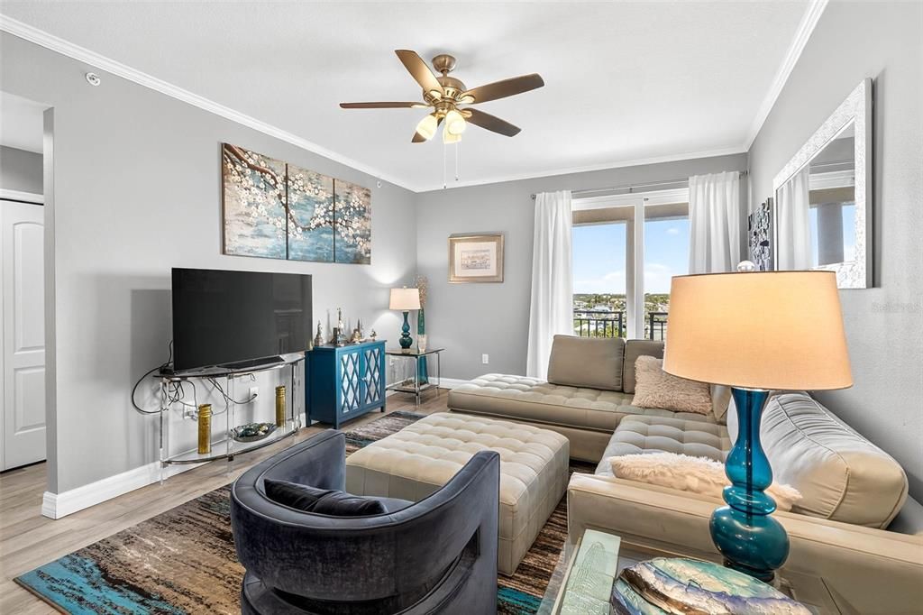 Activo con contrato: $450,000 (3 camas, 2 baños, 1525 Pies cuadrados)