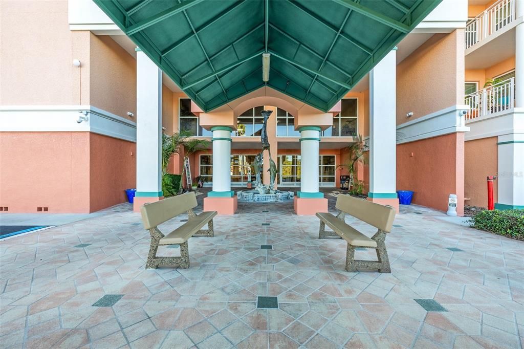 Activo con contrato: $450,000 (3 camas, 2 baños, 1525 Pies cuadrados)