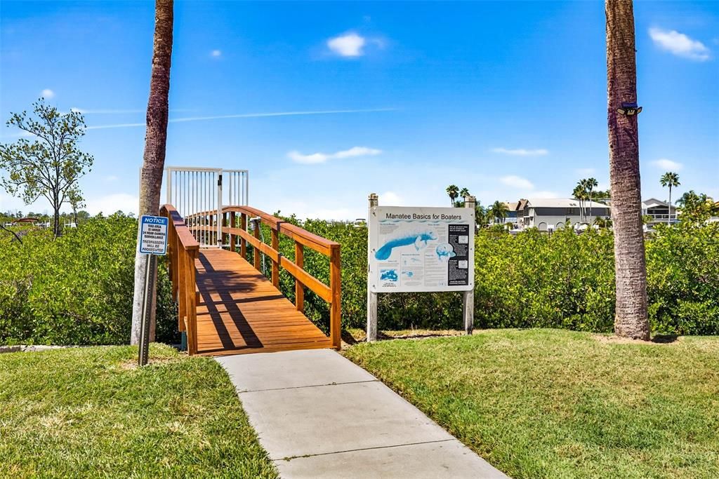 Activo con contrato: $450,000 (3 camas, 2 baños, 1525 Pies cuadrados)