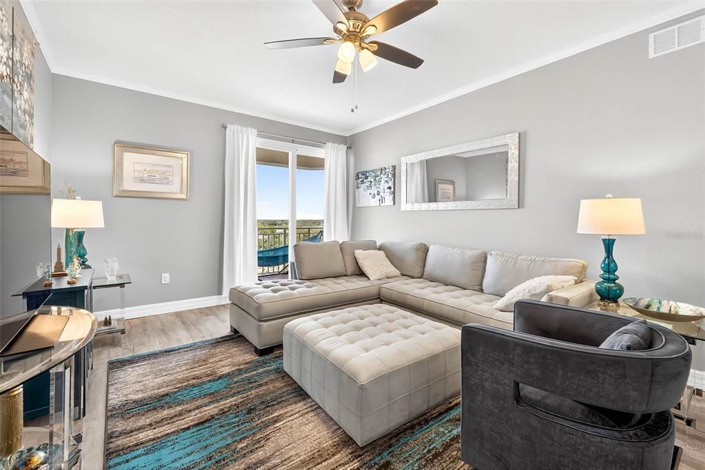 Activo con contrato: $450,000 (3 camas, 2 baños, 1525 Pies cuadrados)