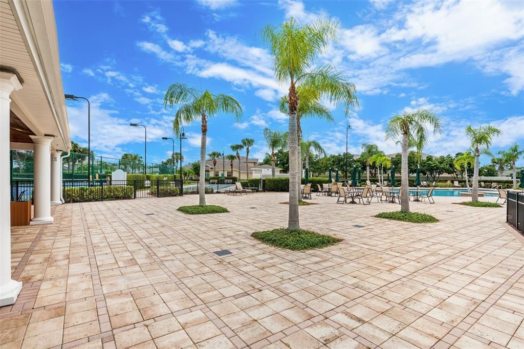 На продажу: $550,000 (4 спален, 2 ванн, 2014 Квадратных фут)